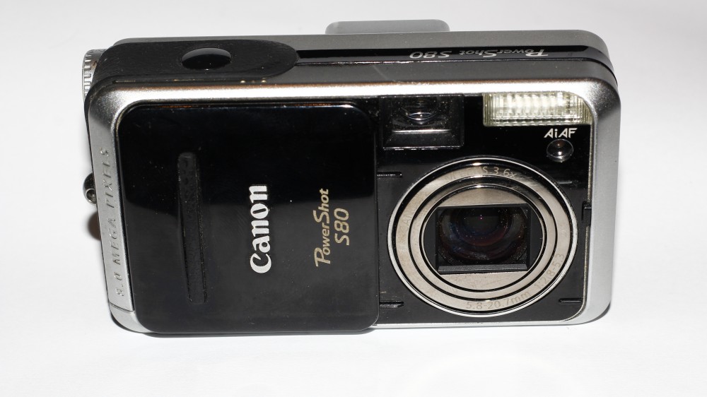 Canon - Power Shot S - 80 