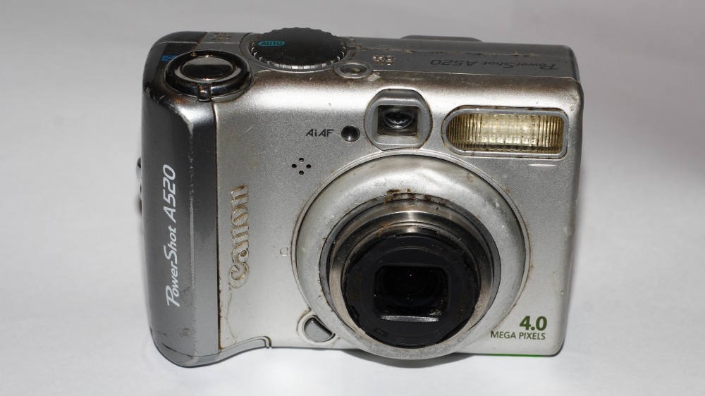 Canon - Power Shot A - 520