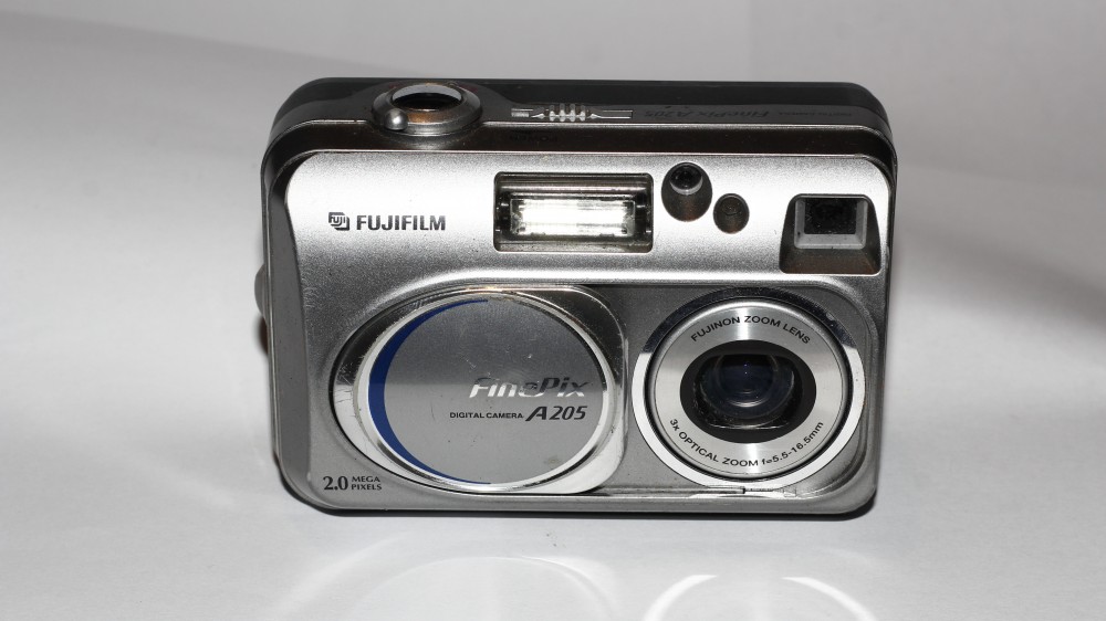 Fujifilm - Fine Pix A 205
