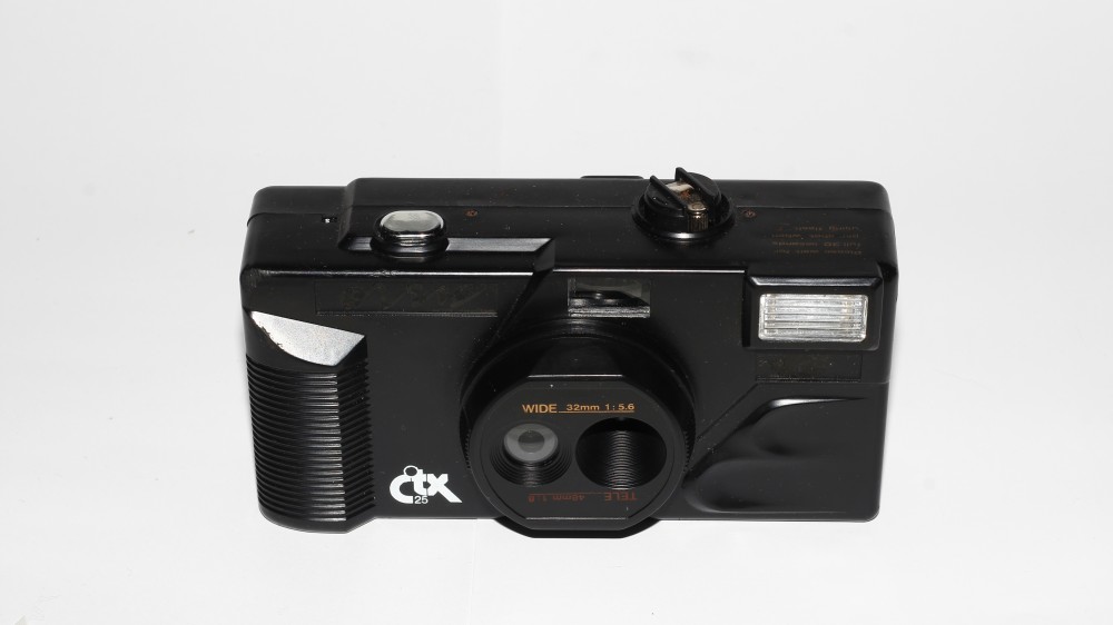 Minolta - Twin Lens Mf - 6000