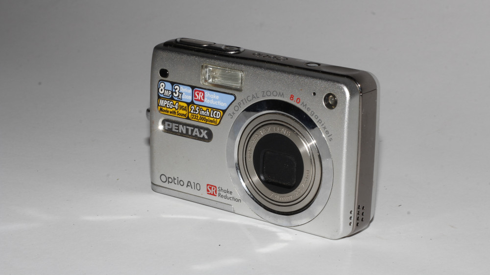 Pentax - A 10