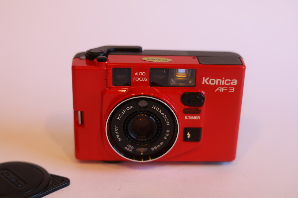 Konica - AF 3 Red