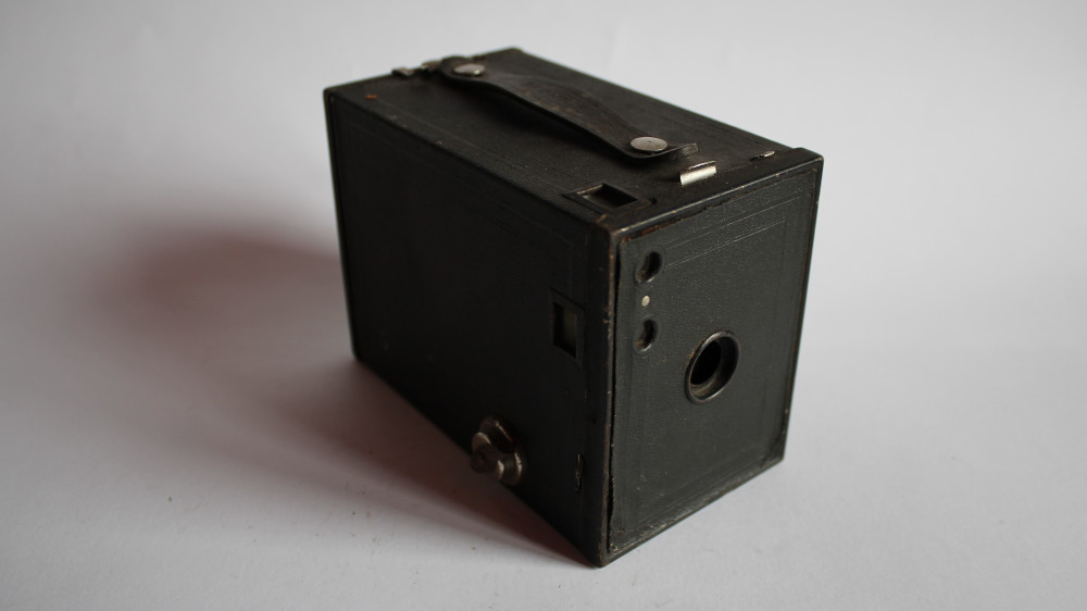 Kodak - Brownie 2 model F