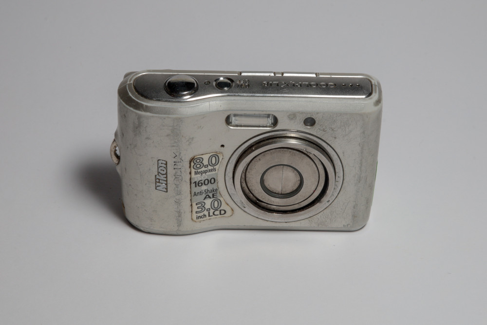 Nikon - Coolppix L18