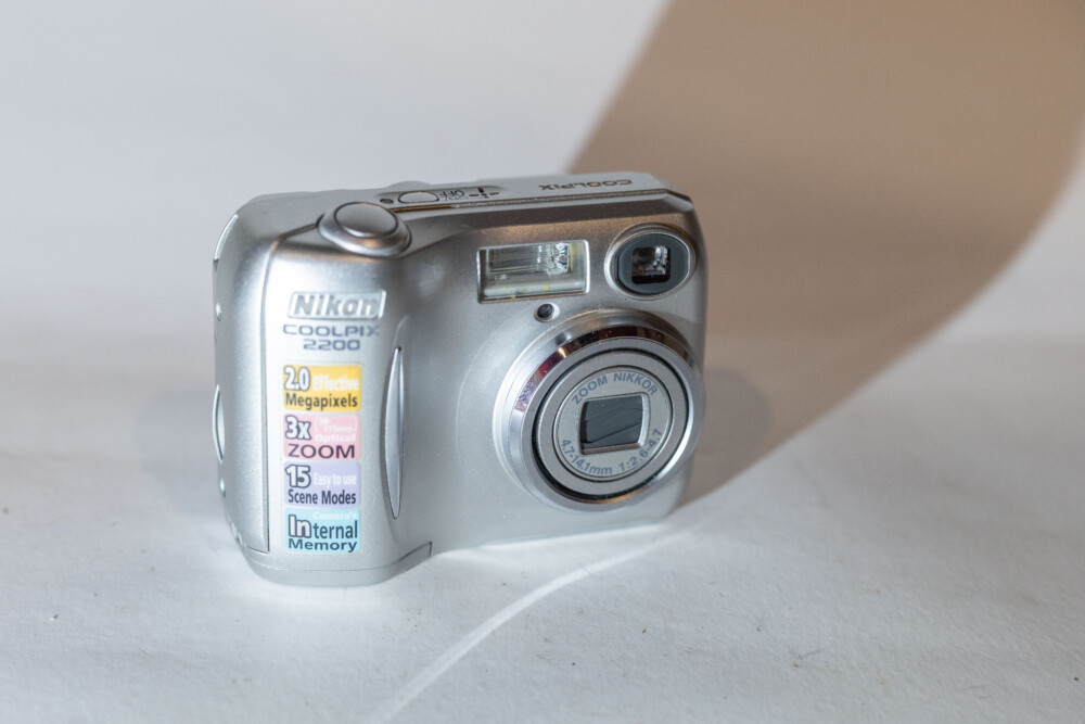 Nikon - Coolpix 2200