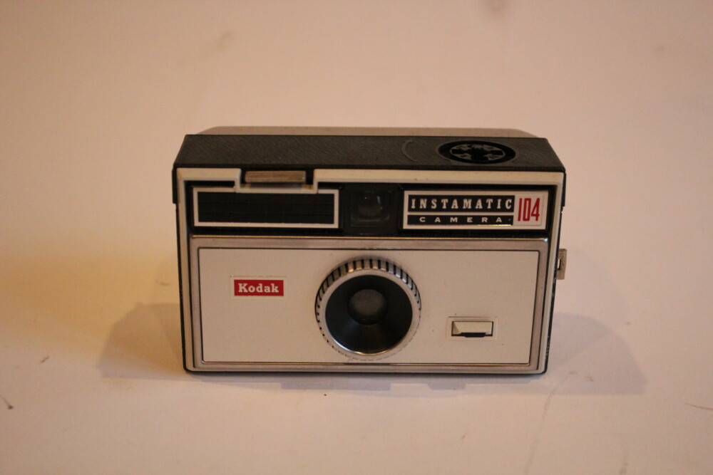 Kodak - Instamatic 104