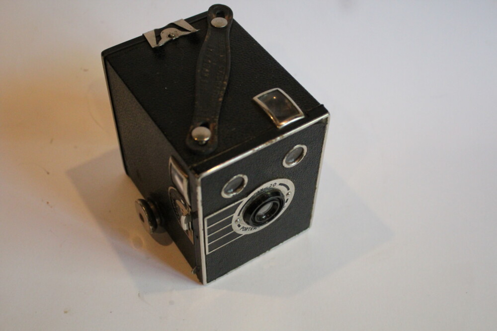 Kodak - Brownie Portrait