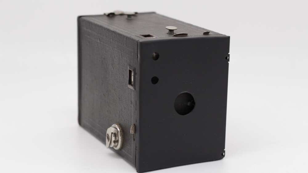 Kodak - Brownie 2 model F