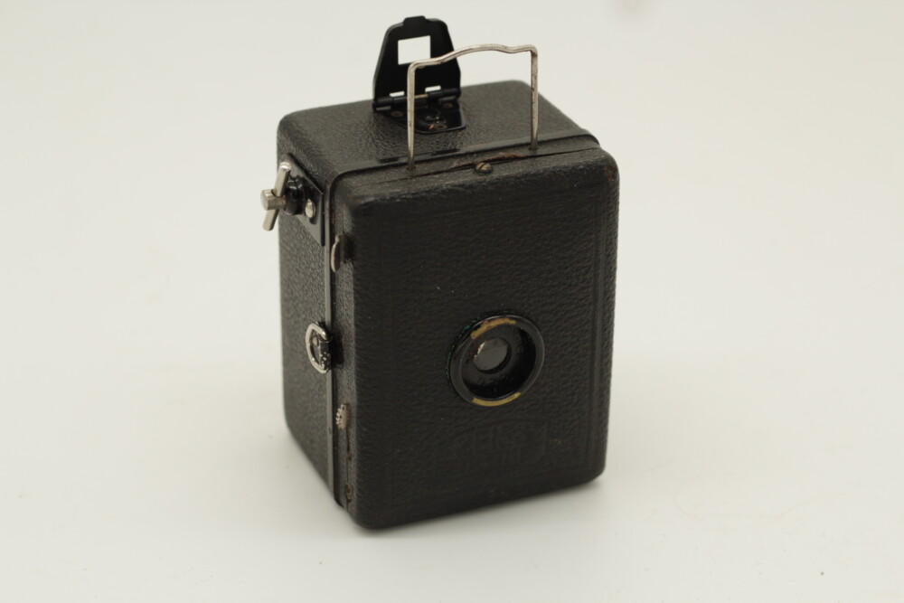 Zeiss Ikon - Baby Box tengor (54/18) 1. versija