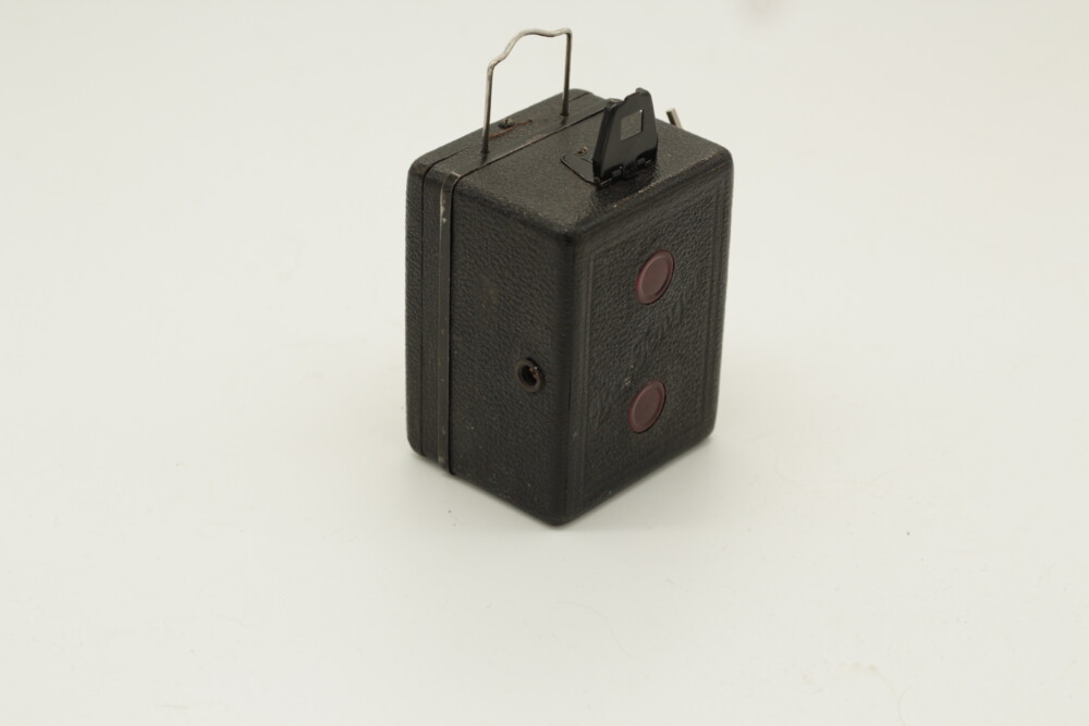 Zeiss Ikon - Baby Box tengor (54/18) 1. versija