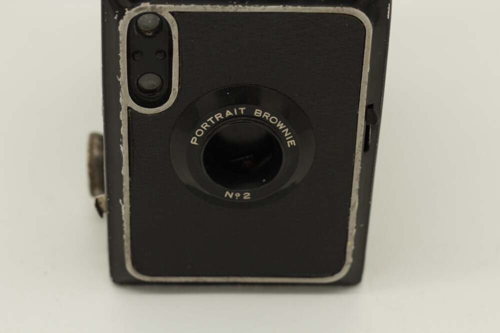 Kodak - No 2 Portrait Brownie 