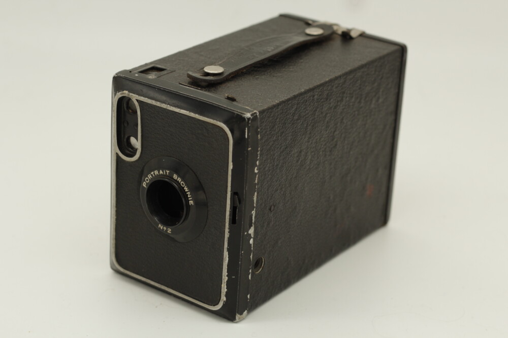 Kodak - No 2 Portrait Brownie 