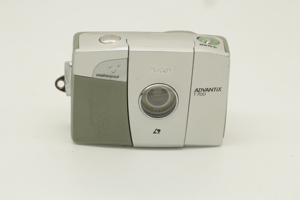 Kodak - Advantix T 700