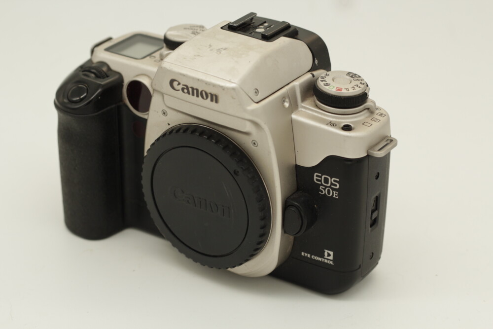 Canon - EOS 50 E