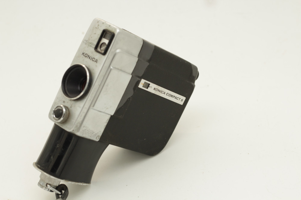 Konica - Compact 8