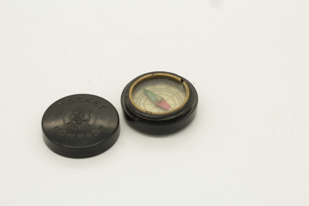 ESL - Pocket Compass